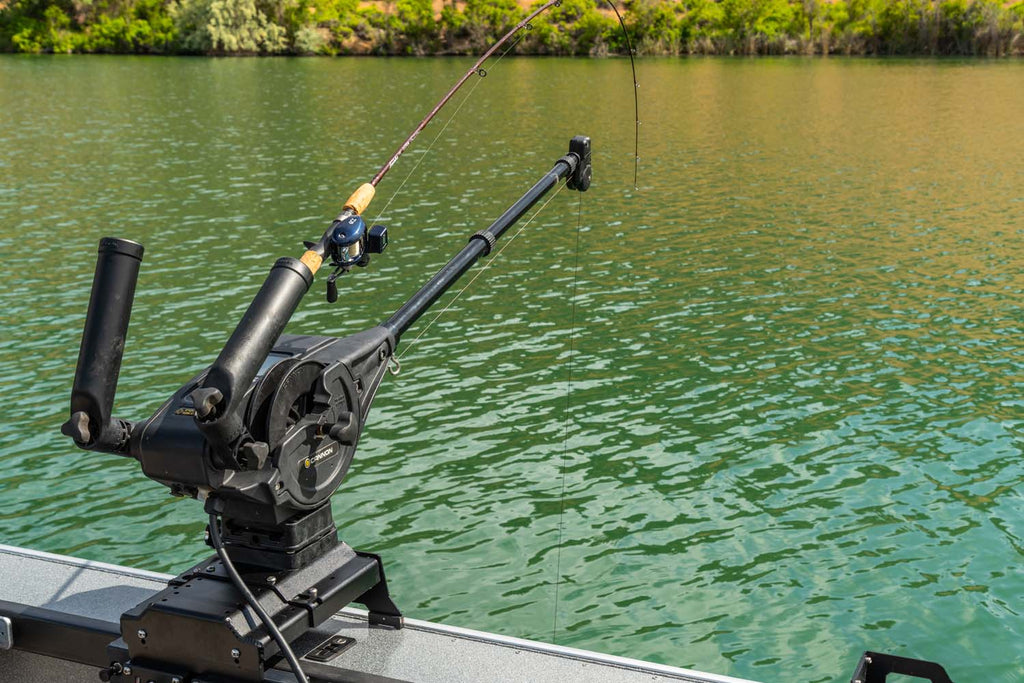 electric fishing reels downrigger QRS Quick Release™ System Downrigger Mount (Non Sliding Solid Mounting – Fish Fighter® Products