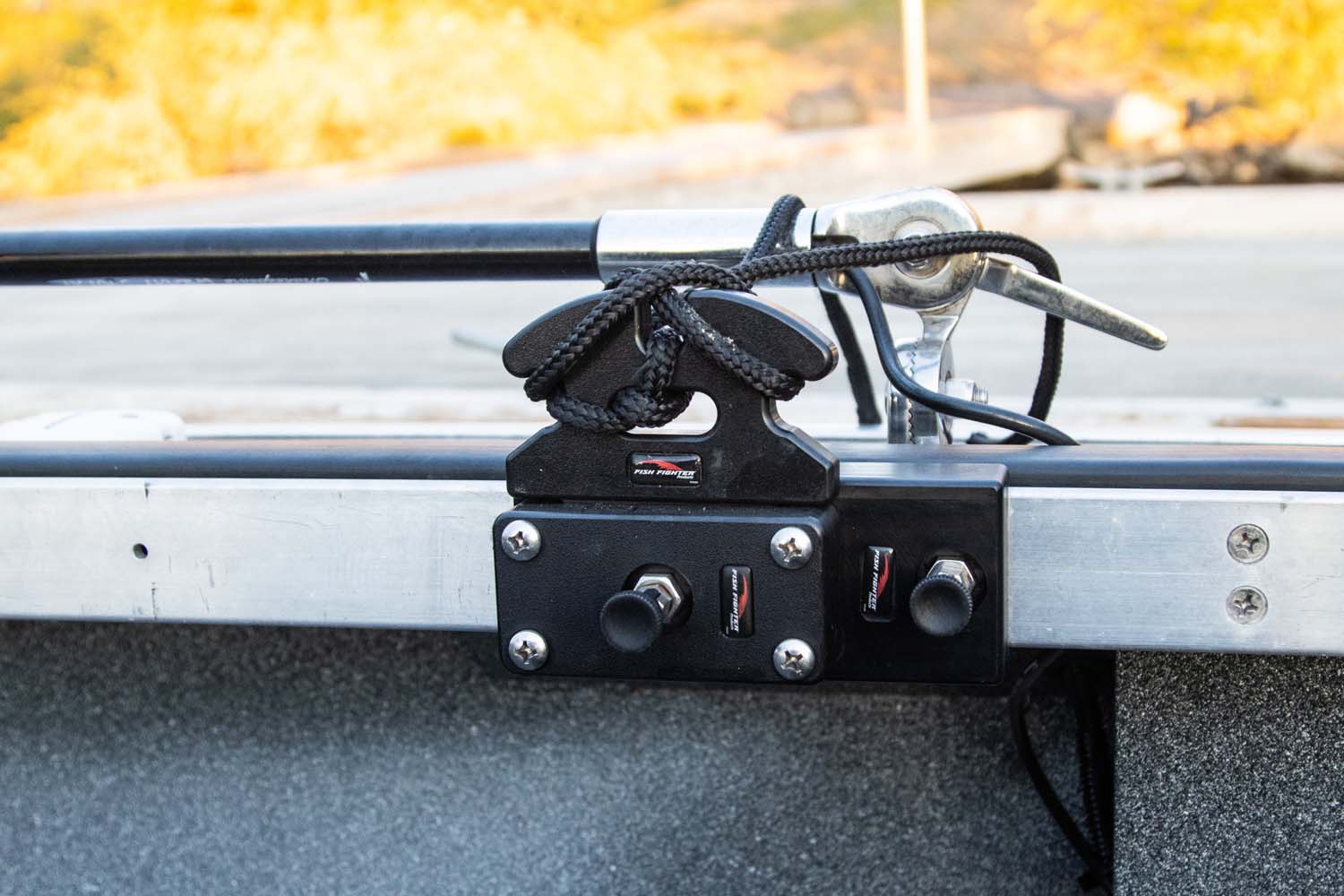 Quick Release™ System Adjustable Fender Lock Kit
